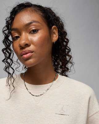 Jordan Flight Fleece Women's Crew-Neck Sweatshirt. Nike LU